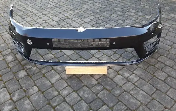 Volkswagen Golf VII Front bumper