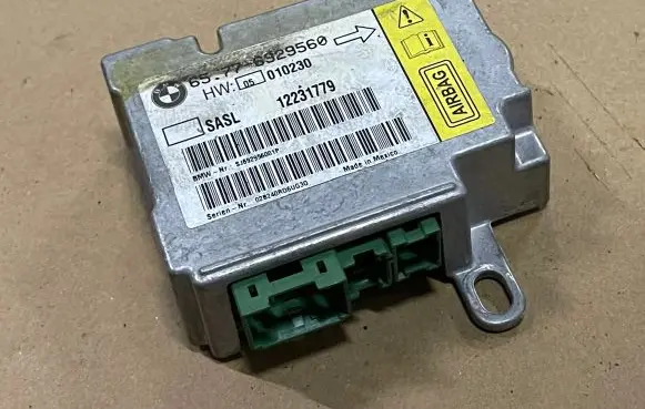 BMW 7 E65 E66 Airbag control unit/module 6929560 12231779 E1010230