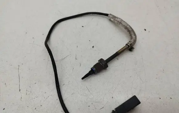 Skoda Superb B9 Exhaust gas temperature sensor 05L906088AM