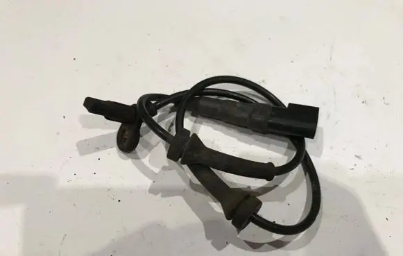Ford Focus ABS brake wheel speed sensor 98ag2b372af 98ag-2b372-af