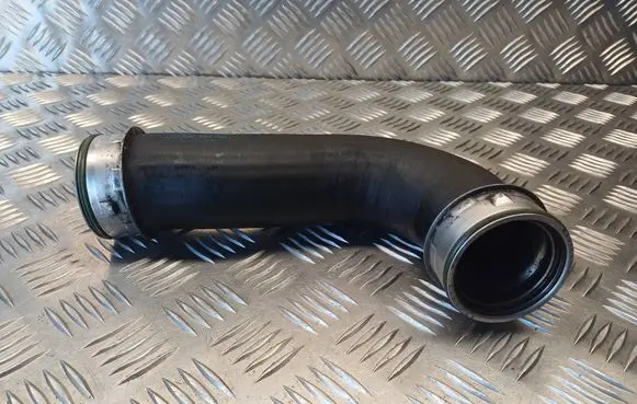 Volkswagen PASSAT B6 Intercooler hose/pipe 3C0145832D 3C0145762