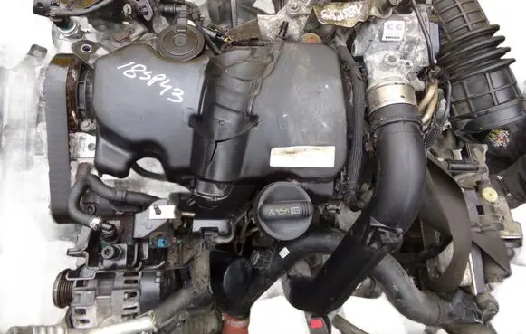 Mercedes-Benz A W176 Engine 607951