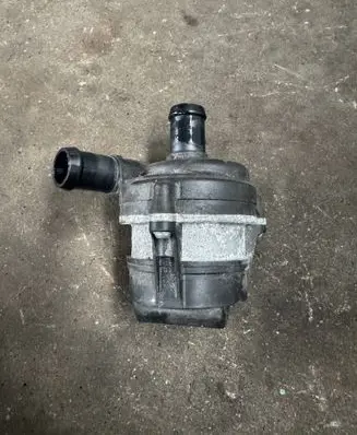 Land Rover Range Rover Sport L494 Water pump EPLA8501BD