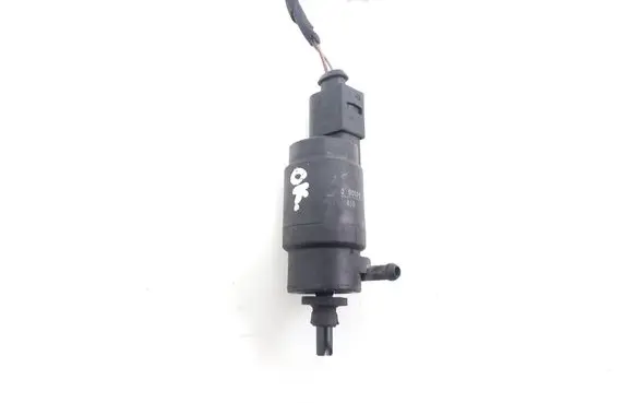 Mercedes-Benz S W220 Windscreen/windshield washer pump A2108690821