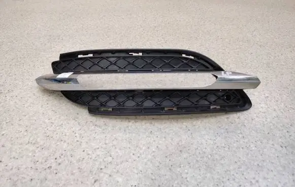 Mercedes-Benz B W246 W242 Front bumper lower grill A2468850622