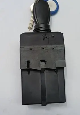 Mercedes-Benz Vito Viano W639 Ignition lock A6395450908