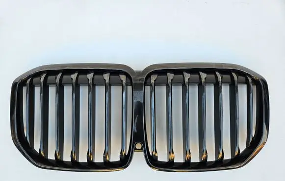 BMW X7 G07 Front bumper upper radiator grill 8094567 7454897