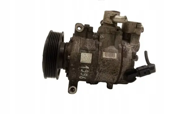 Volkswagen Golf V Air conditioning (A/C) compressor (pump) 1K0820859N