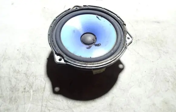 KIA Sorento Front door speaker 963303E001