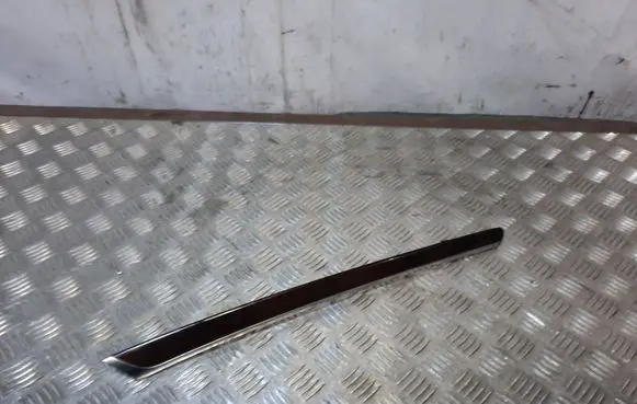 Audi A5 8T 8F Front door trim bar 8T0867410AA 8T0867410