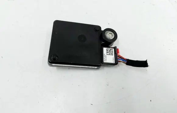 Tesla Model Y Distronic sensor radar 1607917-90-G