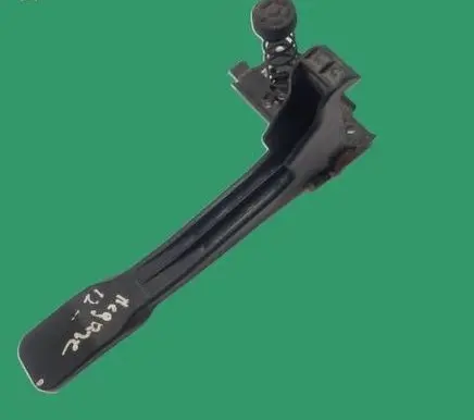 Renault Megane III Engine bonnet (hood) release handle 656030006R PA6635GGF