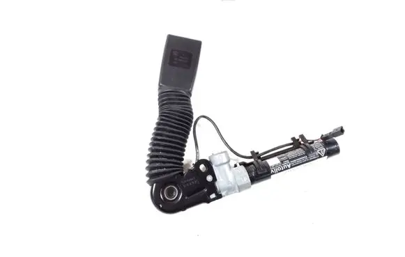 BMW 5 GT F07 Front seatbelt buckle 9115306