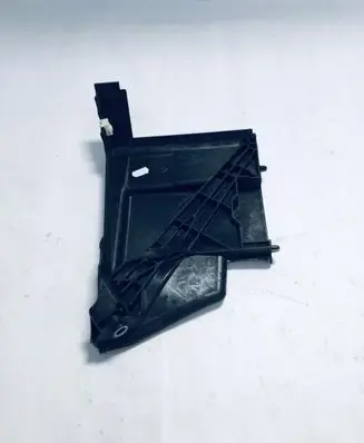 BMW 1 F40 Battery box tray 7419826