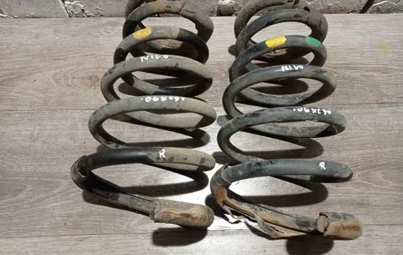 Volvo XC90 Rear coil spring