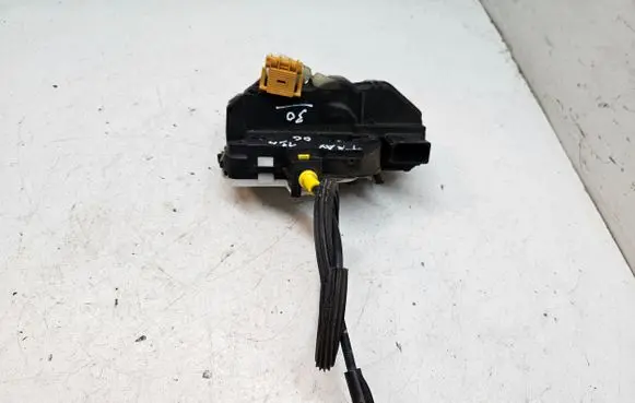 Chevrolet Trax Rear door lock