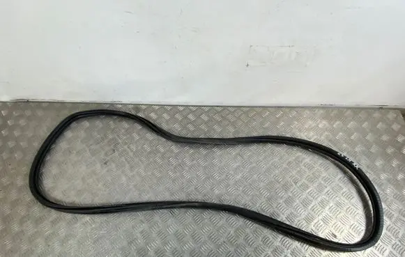 Opel Grandland X Front door rubber seal