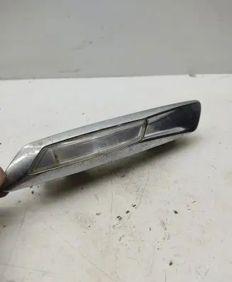 BMW 5 F10 F11 Front fender indicator light 7154168 7154170