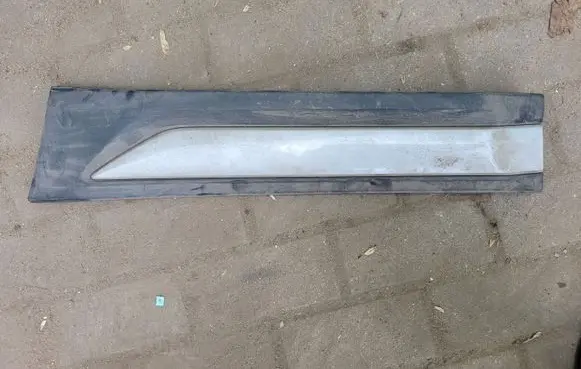 Mitsubishi Outlander Rear door trim (molding) 5757A409
