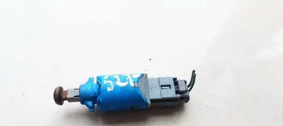 Renault Scenic II - Grand scenic II Brake pedal sensor switch 8200168239
