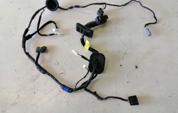 Hyundai i40 Front door wiring loom 916103Z100
