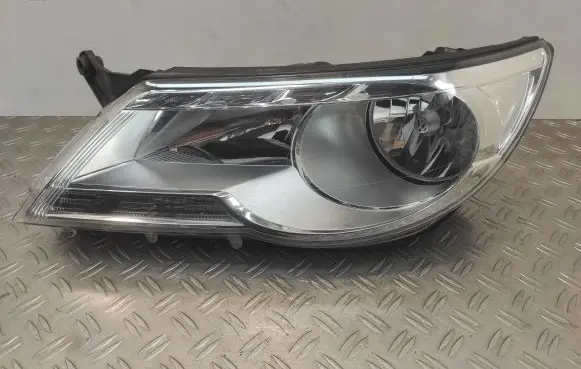 Volkswagen Tiguan Headlight/headlamp 5N2941031H 23940000 3803000056
