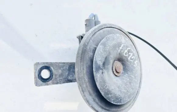 Mitsubishi Space Star Horn signal