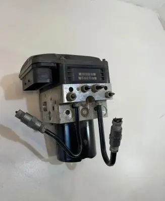 BMW 5 E60 E61 ABS Pump 6784153 6784151