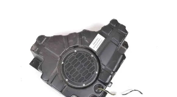 Jeep Grand Cherokee (WK) Subwoofer speaker 05064610A