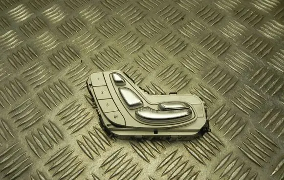 Mercedes-Benz C AMG W205 Seat memory switch A2059056651