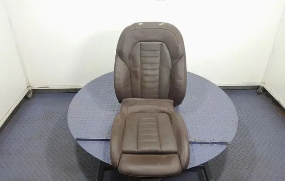 BMW X4 F26 Front driver seat 