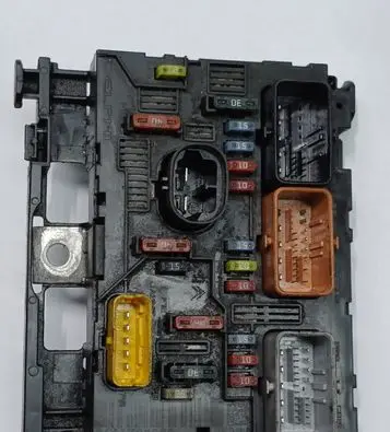 Citroen C4 I Picasso BSM Control unit 9661708080 BSML0800 L08