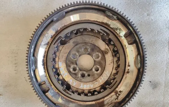 Volkswagen Caddy Flywheel 415062609