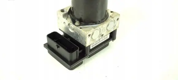 Skoda Fabia Mk1 (6Y) ABS Pump 6Q0907379AG 6Q0614417P