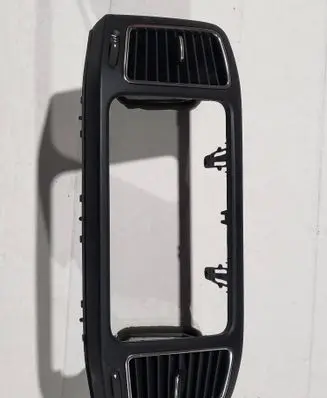 Volkswagen Sharan Dash center air vent grill 7N0858069D WW42824S 80G0780