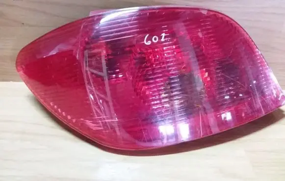 Peugeot 607 Rear/tail lights