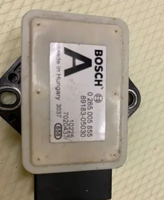 Toyota Verso ESP acceleration yaw rate sensor 0265005855 7020437