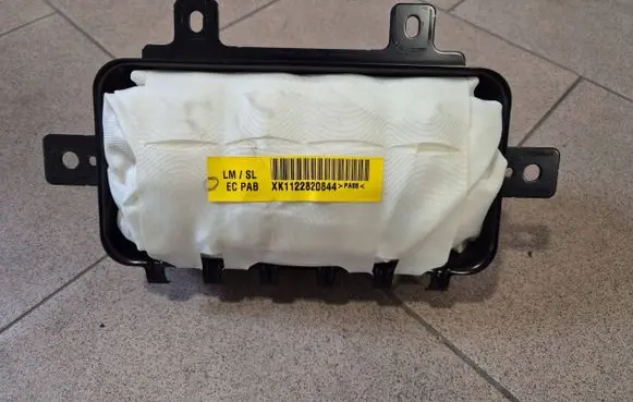 KIA Sportage Passenger airbag 84530-3U000
