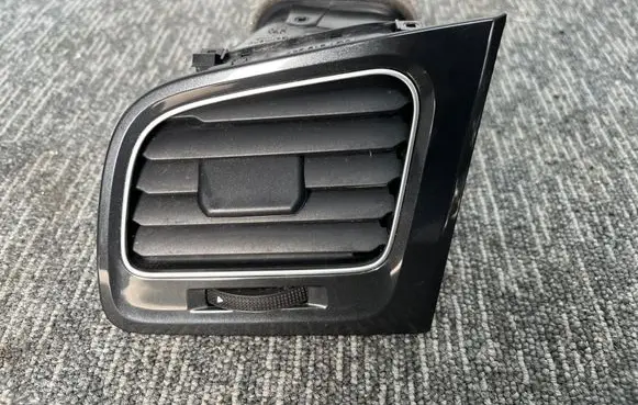 Volkswagen Golf VII Dashboard side air vent grill/cover trim 5G1819703 5G1819247 5G1819709