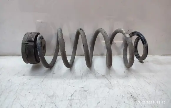 Audi A5 Sportback 8TA Rear coil spring