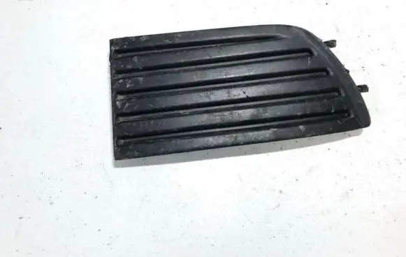 Nissan Primera Front bumper lower grill 622562j000