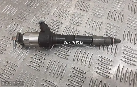 Mazda 3 II Fuel injector r2aa13h50