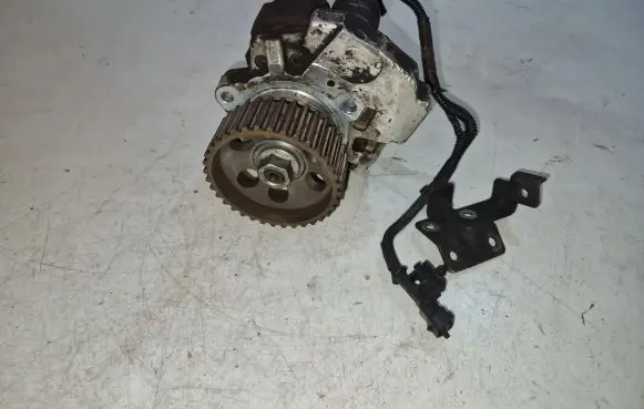 Chrysler Grand Voyager V Fuel injection high pressure pump 0445010152