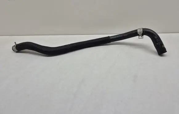 Hyundai Kona I Engine coolant pipe/hose 2547003HA0