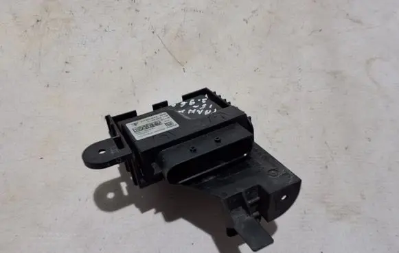 Porsche Panamera (971) Fuel injection pump control unit/module 971906093B