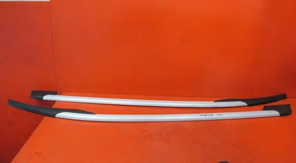 Ford Turneo Courier Roof bar rail 