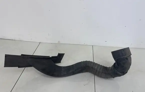 Opel Insignia A Air intake duct part 95068PS03A0