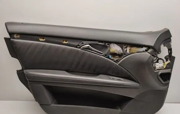 Mercedes-Benz E W211 Front door card panel trim A2117207763