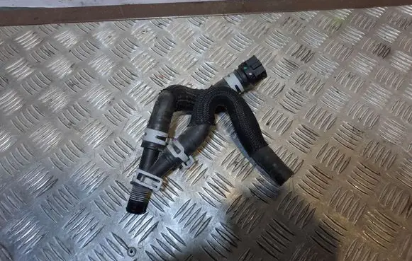 Chrysler Pacifica Engine coolant pipe/hose