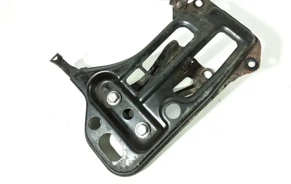 Toyota Verso Battery tray 